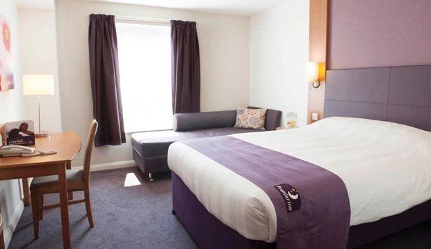 Premier Inn Welwyn Garden City Extérieur photo